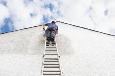 Peinture extérieure à Madré — façades et ravalement